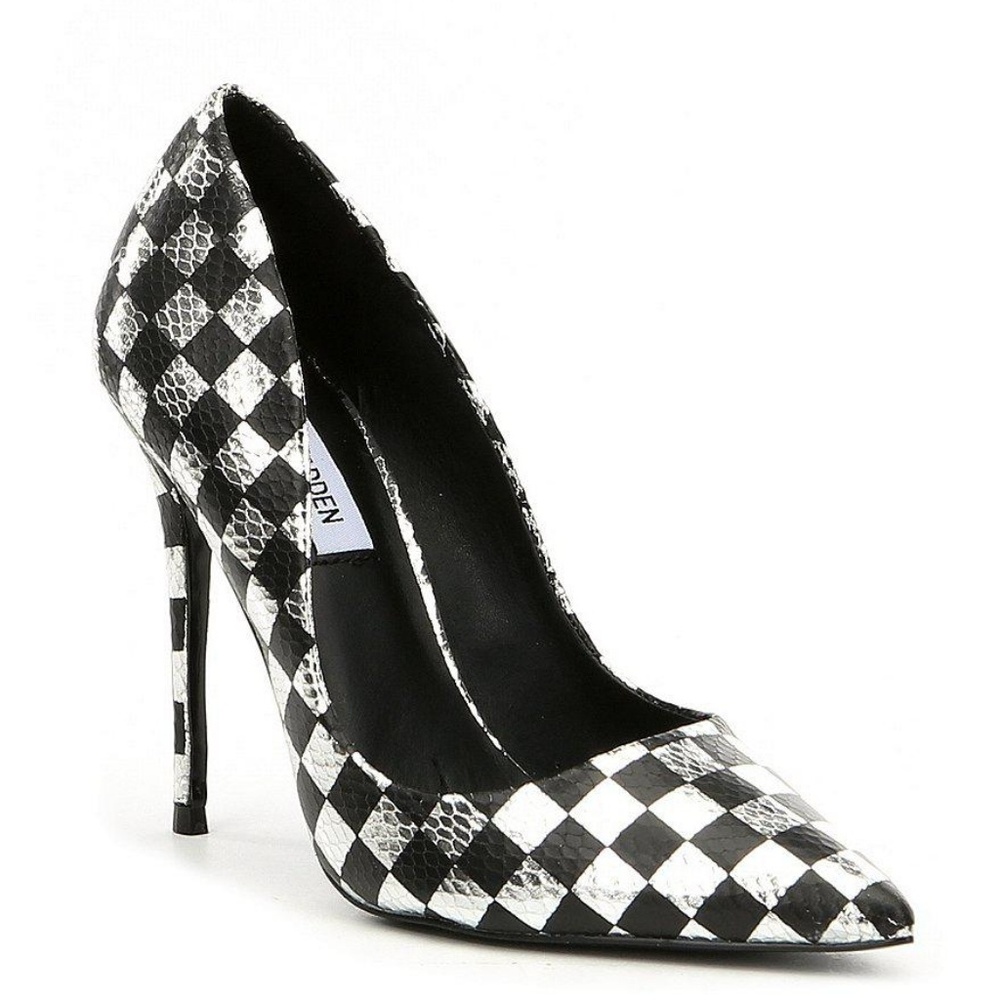 ISO Steve madden Daisie Black/Silver Checkered 8